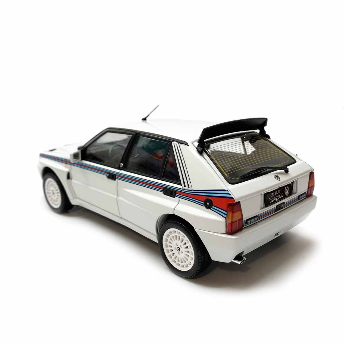 Delta Integrale Evolution II 1991 Martini 5  1:18 - 73153