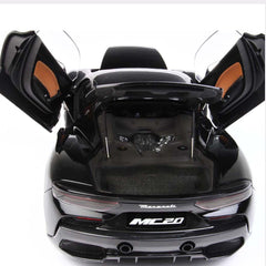 Maserati MC20 2023 Nero Enigma 1:18 - 73218