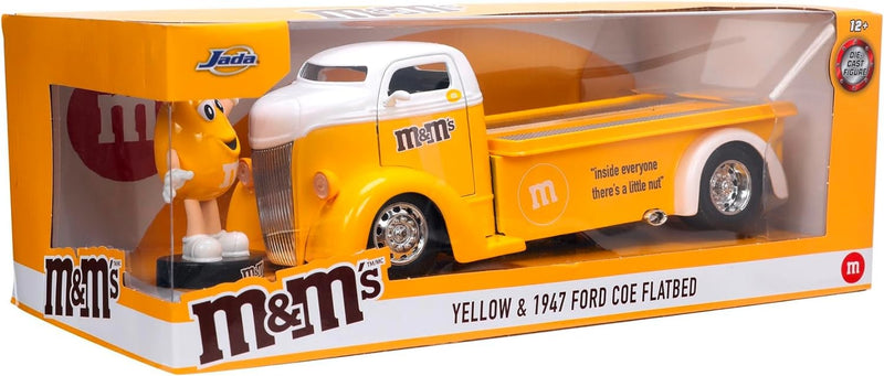 Ford COE Flatbed 1947 with M&M's Yellow figure 1:24 - 73291