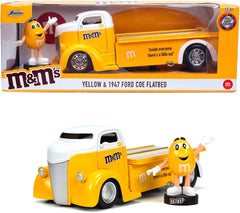 Ford COE Flatbed 1947 with M&M's Yellow figure 1:24 - 73292