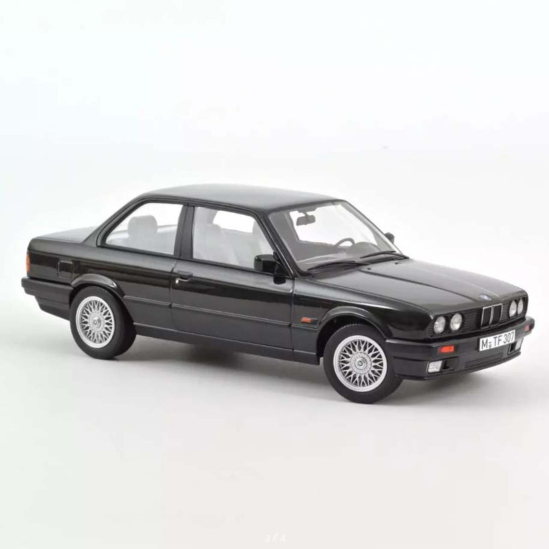 BMW 325i 1988 Noir métallisé 1:18 - 73457
