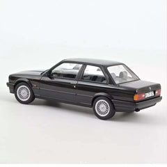 BMW 325i 1988 Noir métallisé 1:18 - 73458