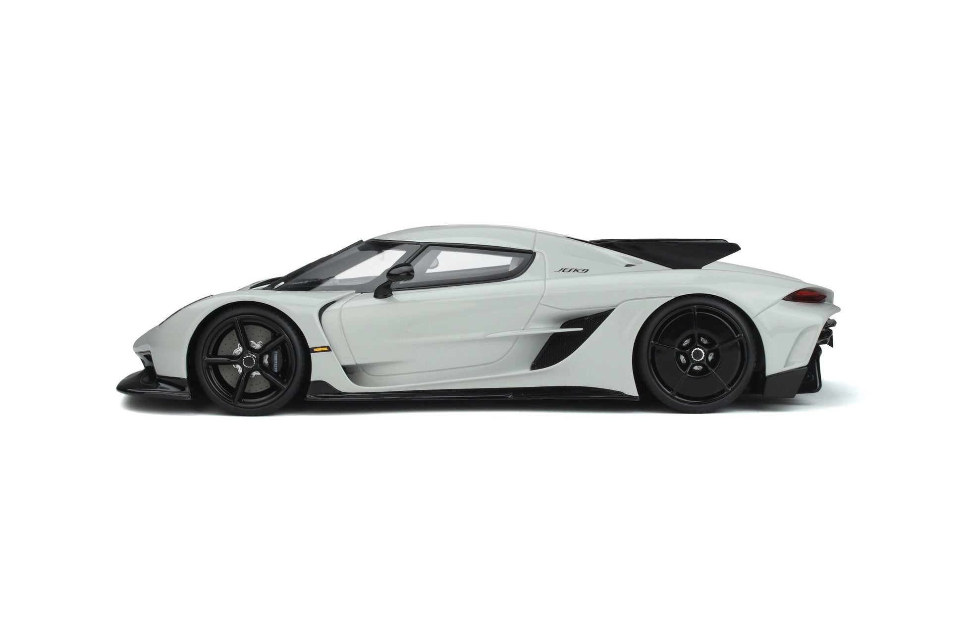 Koenigsegg Jesko Absolut 2022 chalk gray 1:18 - 73485