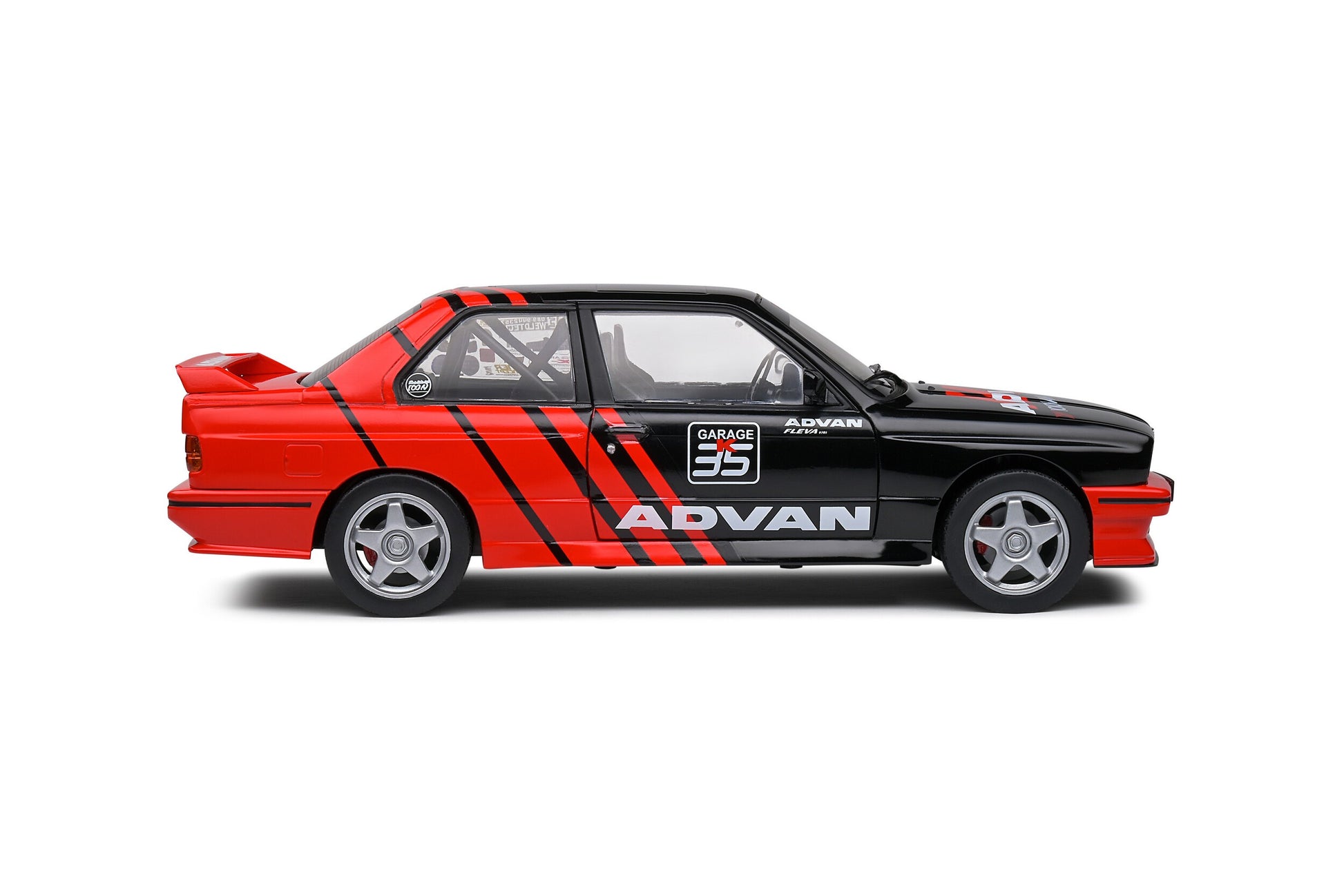 BMW M3 (E30) 1990 Advan Drift 1:18 - 73562