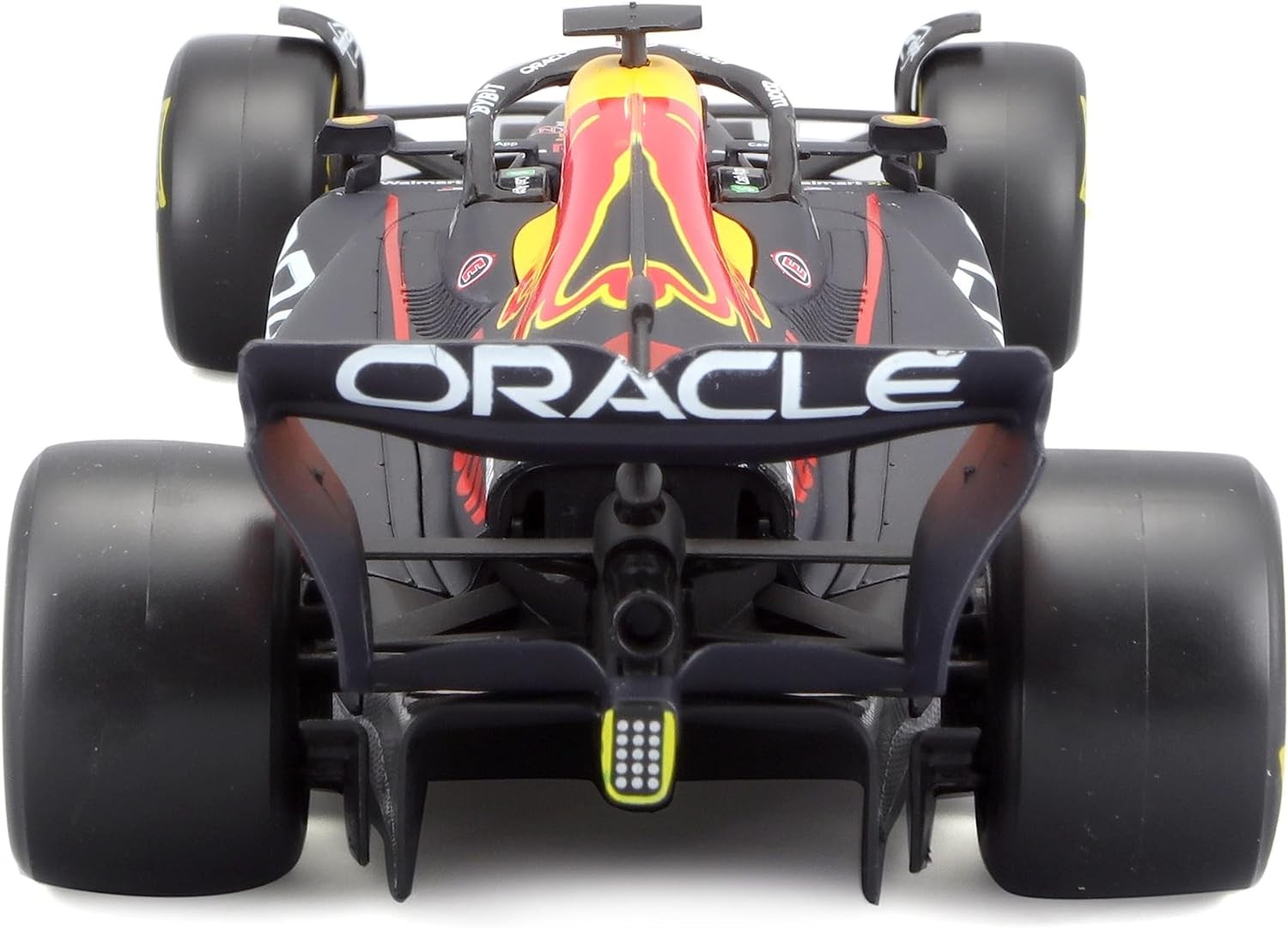 Red Bull Racing RB18 F1 World Champions 2022 Winner Abu Dhabi GP Max Verstappen 1:24 - 73928