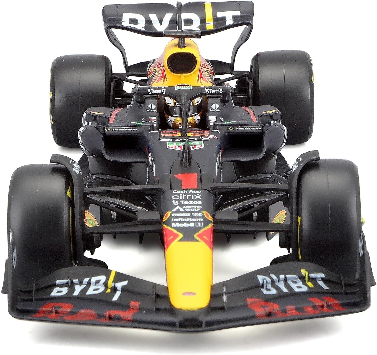 Red Bull Racing RB18 F1 World Champions 2022 Winner Abu Dhabi GP Max Verstappen 1:24 - 73929