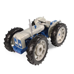 Ford County 1965 Super 4 trattore 1:16 - 74006