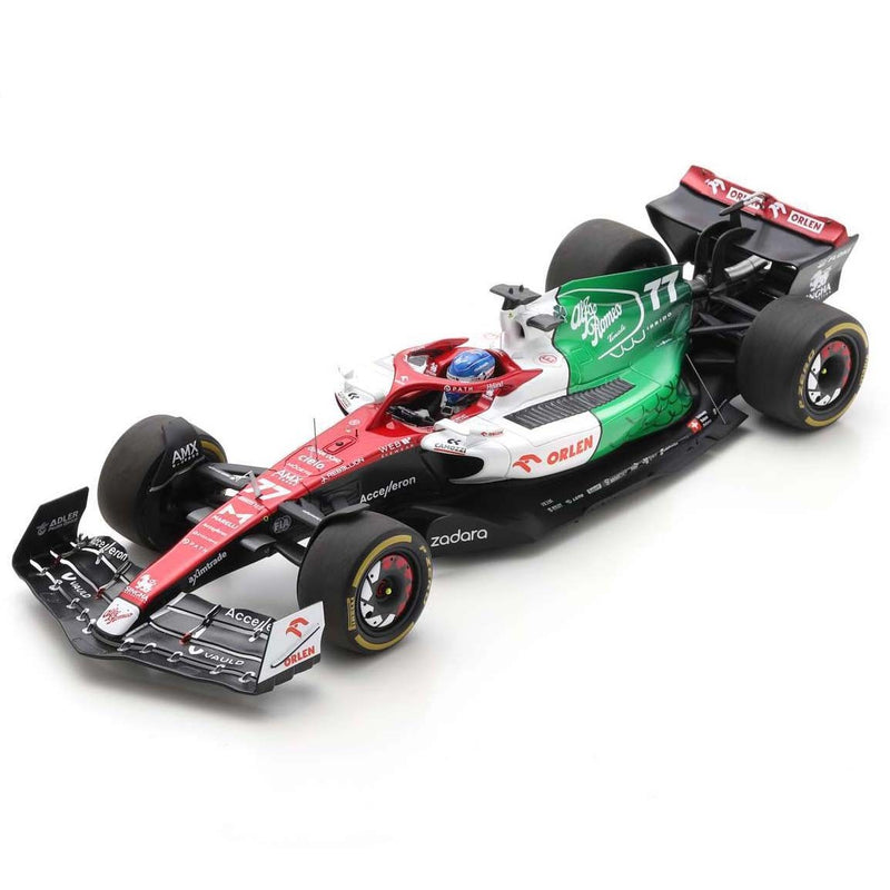 Alfa Romeo F1 Team Orlen C42 Azerbaijan GP 2022 Valtteri Bottas 1:18 con Vetrina - 74031