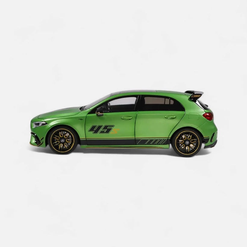 Mercedes-Benz A-Class A45S 2023 4-Matic AMG Green metallic -Black 1:18-2