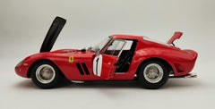 Ferrari 250 GTO 1000km Paris Montlhery 1962 P.Rodriguez - R.Rodriguez 1:18 - 74929