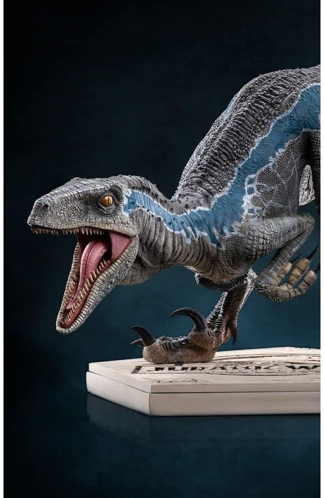 Jurassic World "Fallen Kingdom" Blue Prime Collectible Figure Series Statue 1:10 - 75319