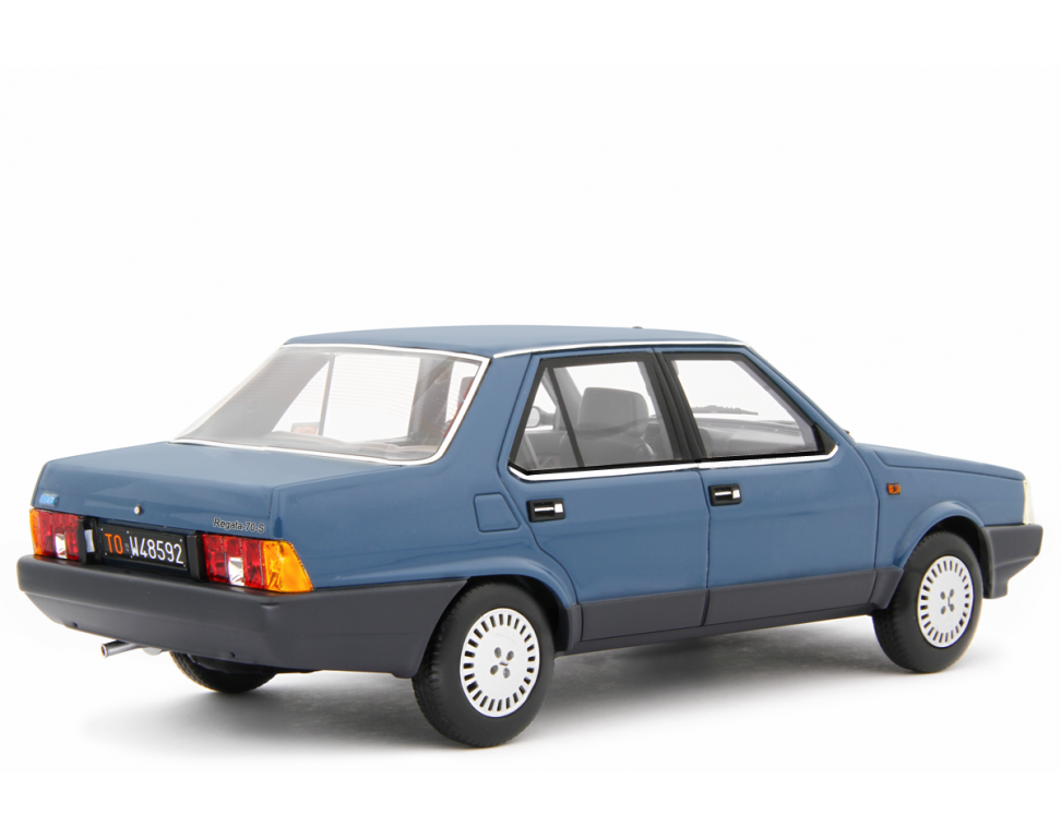 Fiat Regata 70S 1983 Blu 1:18 - 75457
