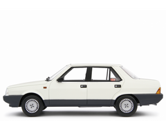 Fiat Regata 70S 1983 Bianco 1:18 - 75467