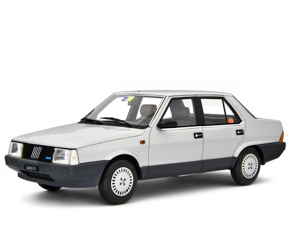 Fiat Regata 70S 1983 Argento 1:18 - 75474