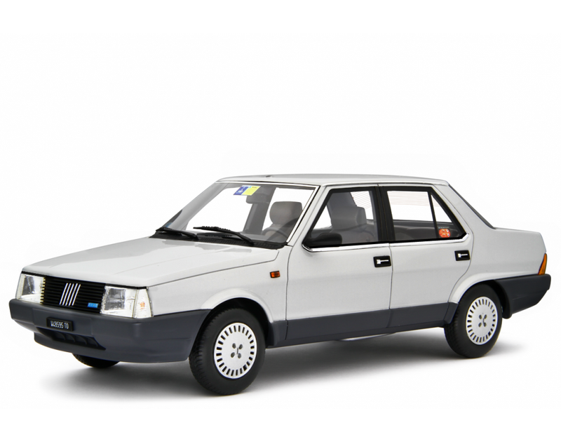 Fiat Regata 70S 1983 Argento 1:18 - 75475
