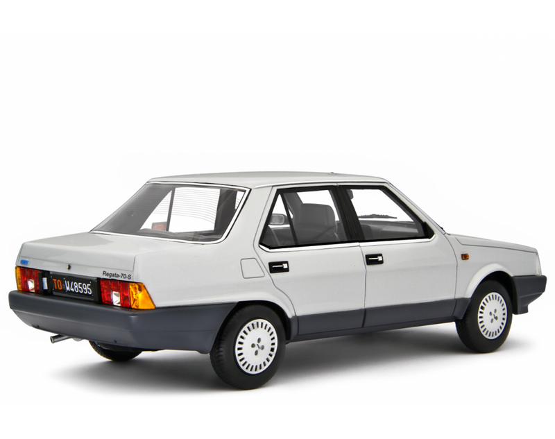Fiat Regata 70S 1983 Argento 1:18 - 75476