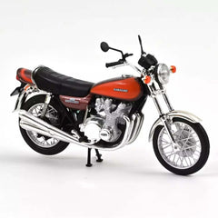 Kawasaki Z900 1973 Brown and Orange 1:18 - 75489