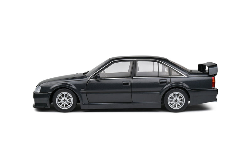 Opel Omega Evo 500 1990 Black Metallic 1:18 - 75551