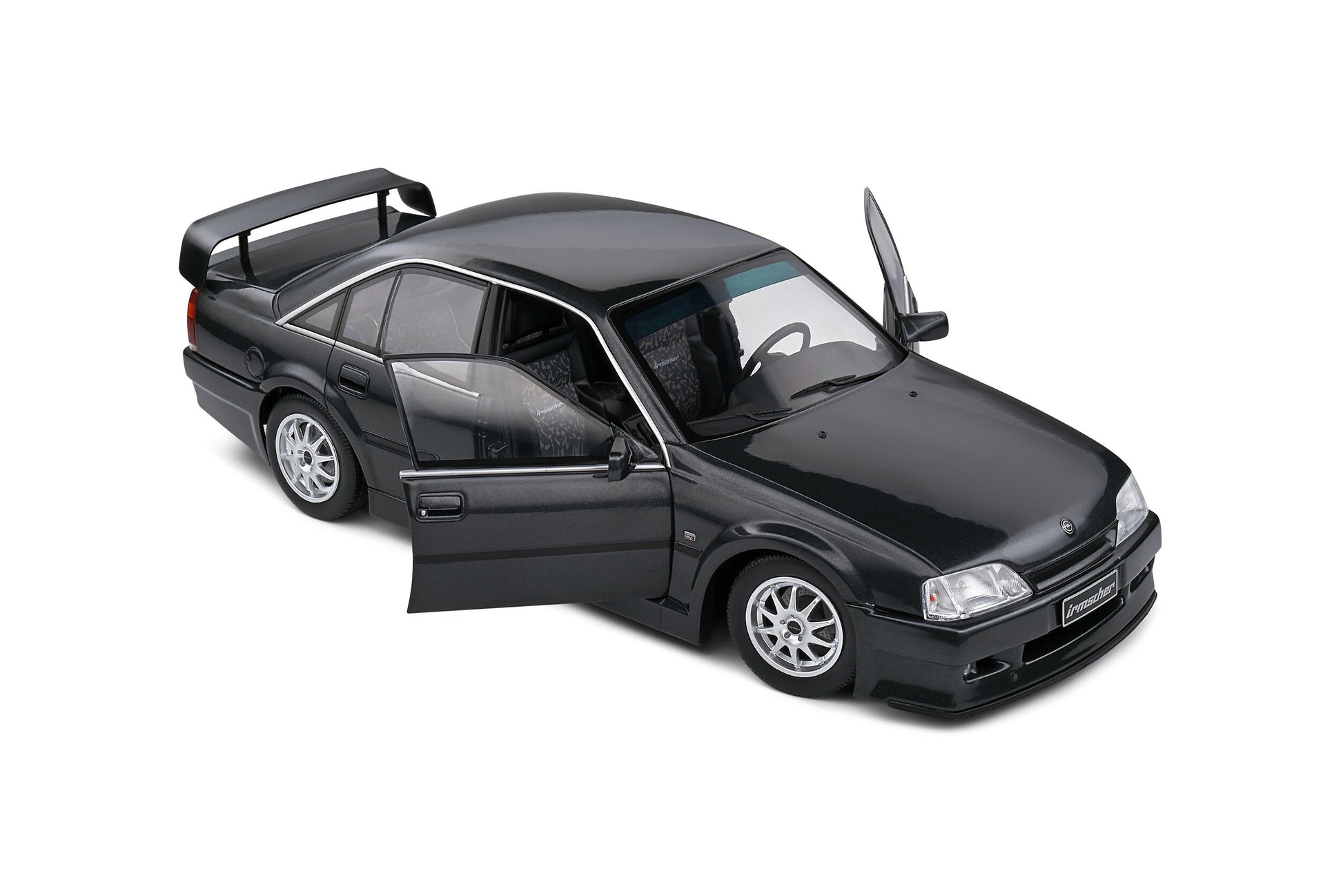 Opel Omega Evo 500 1990 Black Metallic 1:18 - 75557