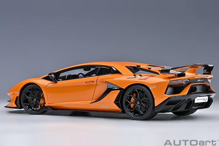 Lamborghini Aventador SVJ 2018 Arancio Atlas 1:18 - 75648