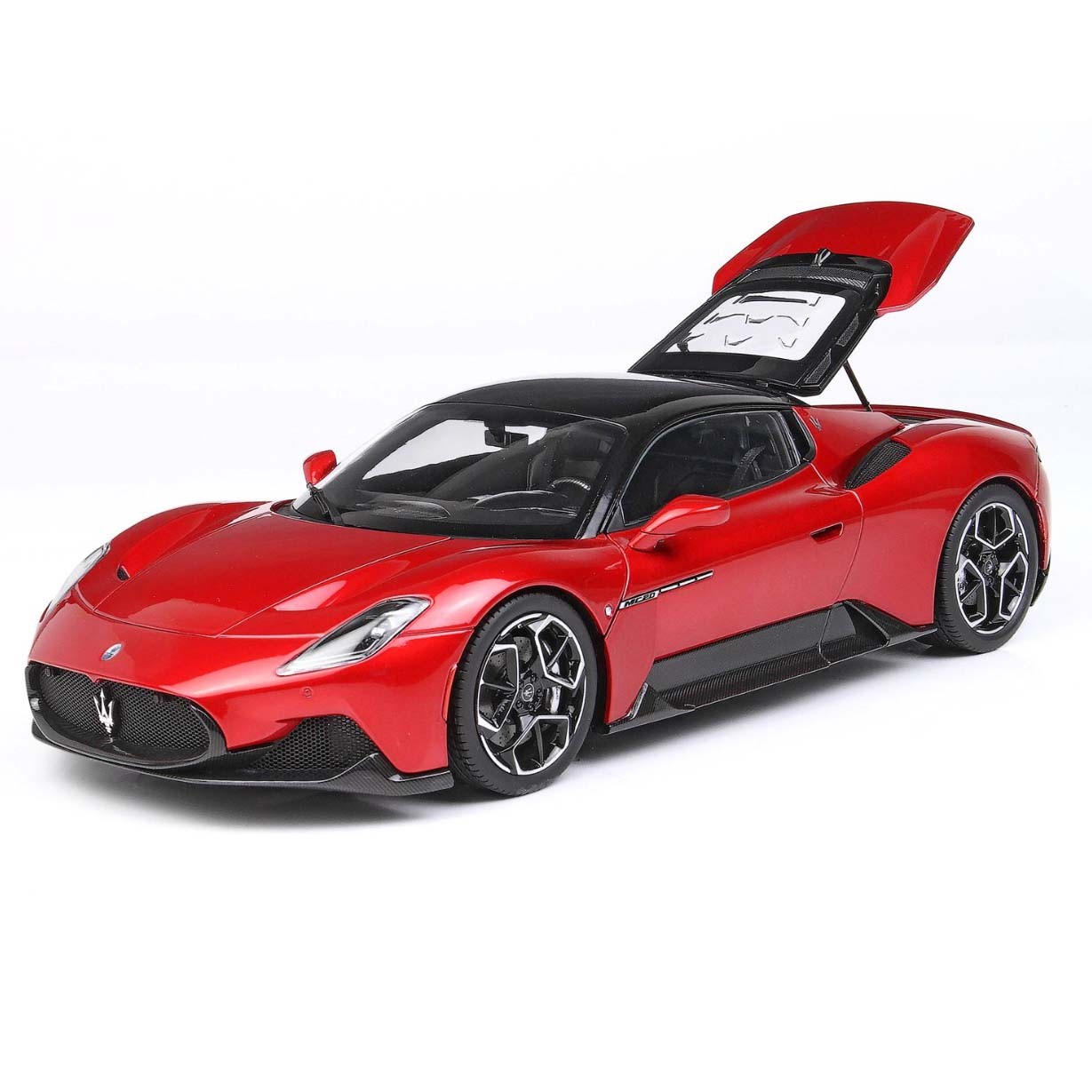 Maserati MC20 2023 Rosso Vincente Gloss Black Roof 1:18 - 75732