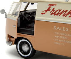 Volkswagen Wheeljack VW Bus (T7) "Transformers 7" beige 1:24 - 76016