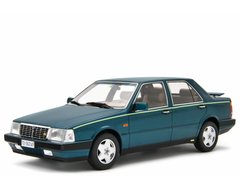 Lancia Thema 8.32 Ferrari 1986 Verde Reflex 1:18 - 76204