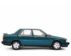 Lancia Thema 8.32 Ferrari 1986 Verde Reflex 1:18 - 76208