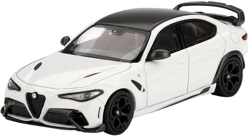 Alfa Romeo Giulia GTAM White 2021 1:64-1
