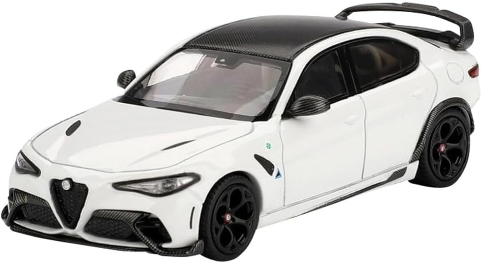 Alfa Romeo Giulia GTAM White 2021 1:64