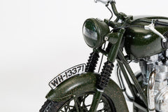 Triumph TR6 1962 Trophy Weathered The Great Escape McQueen 1:12 - 76319