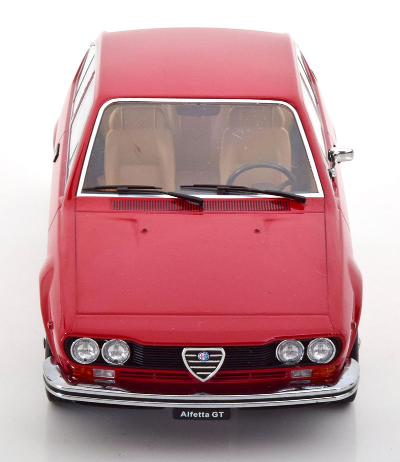Alfa Romeo Alfetta GTV 1600 anno 1976 Red 1:18 - 76328