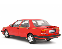 Lancia Thema 8.32 Ferrari 1986 Rosso Ferrari 1:18 - 76601