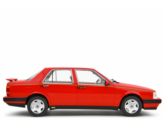 Lancia Thema 8.32 Ferrari 1986 Rosso Ferrari 1:18 - 76603