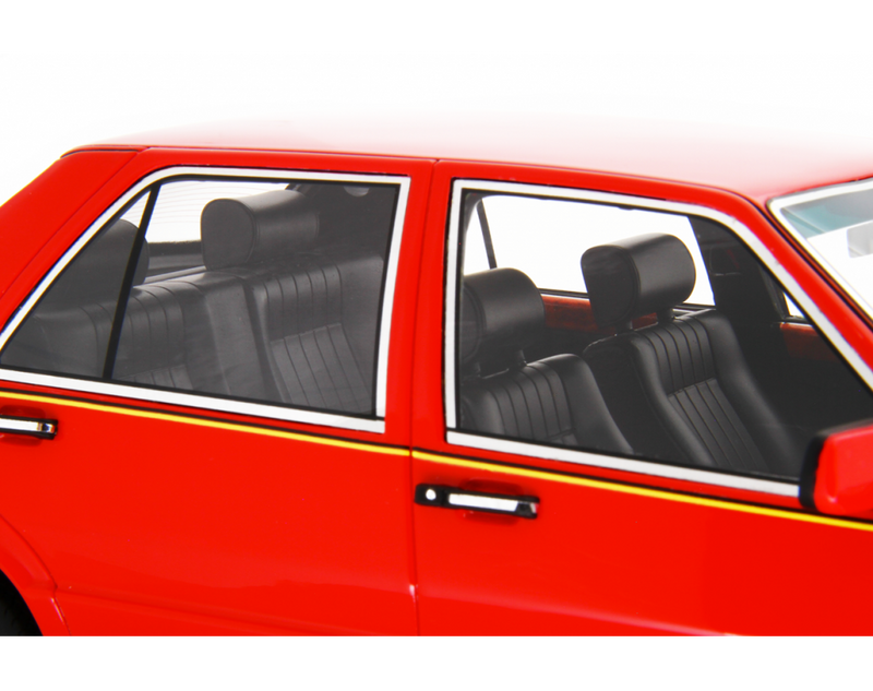 Lancia Thema 8.32 Ferrari 1986 Rosso Ferrari 1:18 - 76607