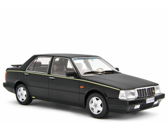 Lancia Thema 8.32 Ferrari 1986 Nero Ebano 1:18 - 76613
