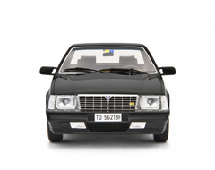 Lancia Thema 8.32 Ferrari 1986 Nero Ebano 1:18 - 76616