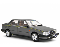 Lancia Thema 8.32 Ferrari 1986 Grigio Quarzo 1:18 - 76627