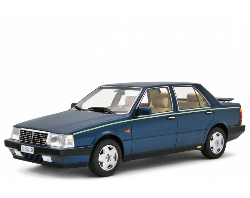 Lancia Thema 8.32 Ferrari 1986 Blu Blizzard 1:18 - 76639