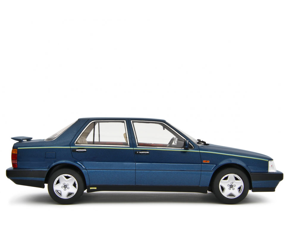 Lancia Thema 8.32 Ferrari 1986 Blu Blizzard 1:18 - 76644