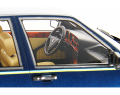 Lancia Thema 8.32 Ferrari 1986 Blu Blizzard 1:18 - 76647