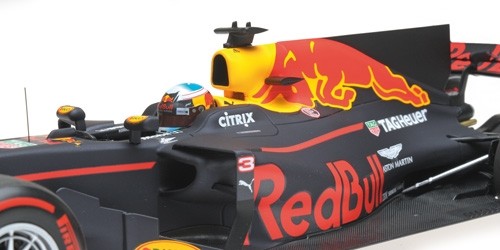 Red Bull Tag Heuer RB13 2017 Daniel Ricciardo Australian Gp 1:18 - 7691