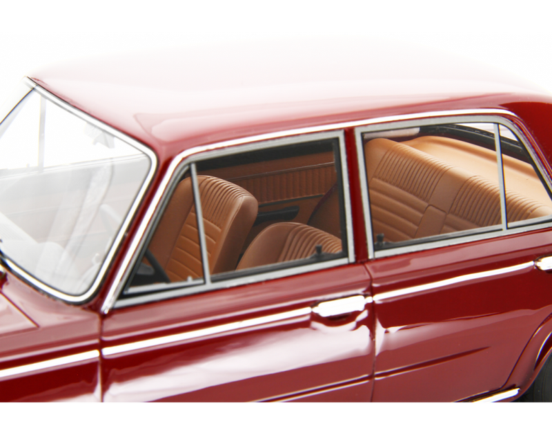 Fiat 125 1967 Rosso Amaranto 1:18 - 76981