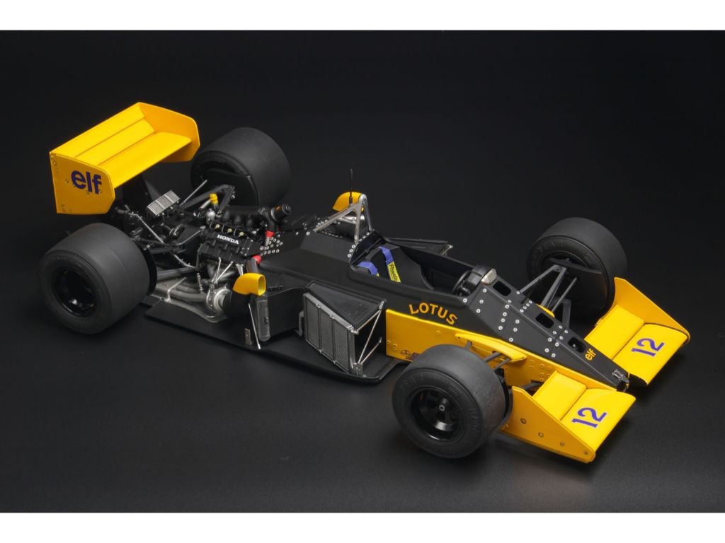 Lotus Honda 99T F1 1987 Monaco GP Ayrton Senna Model Kit 1:12 - 77075