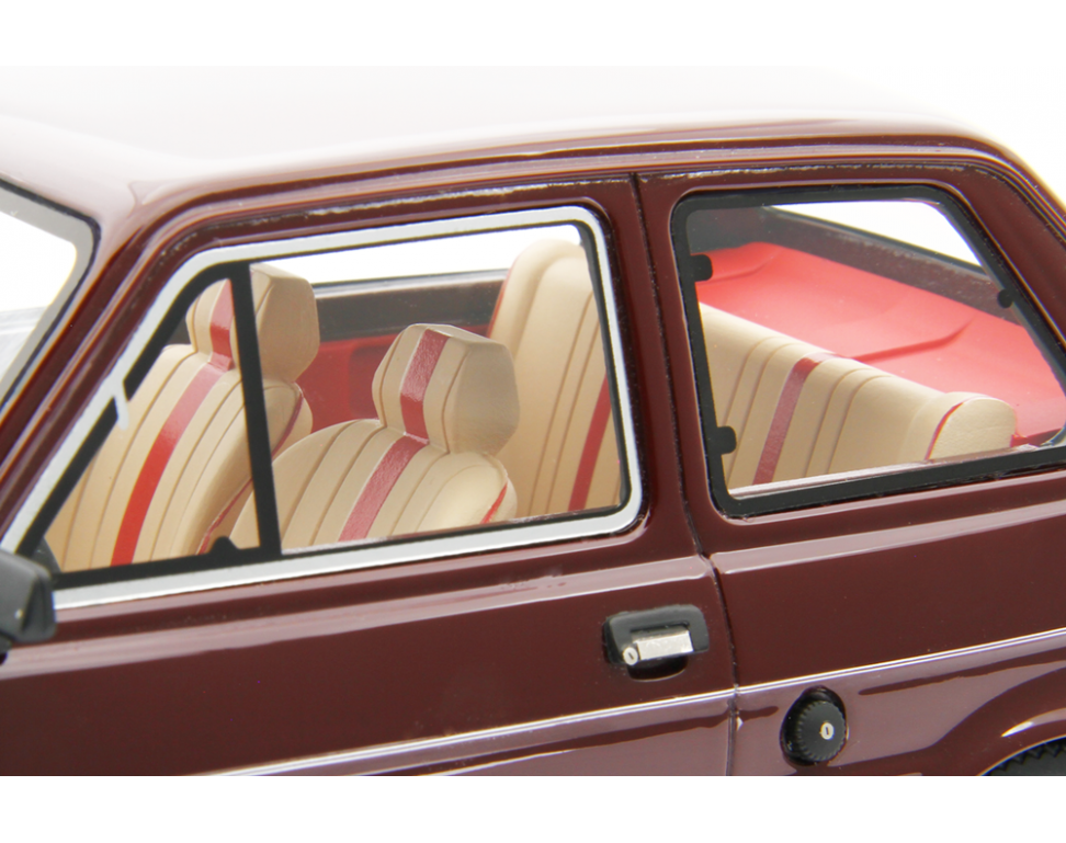 Fiat 126 Personal 4 Red 1980 Rosso Amaranto 1:18 - 77893