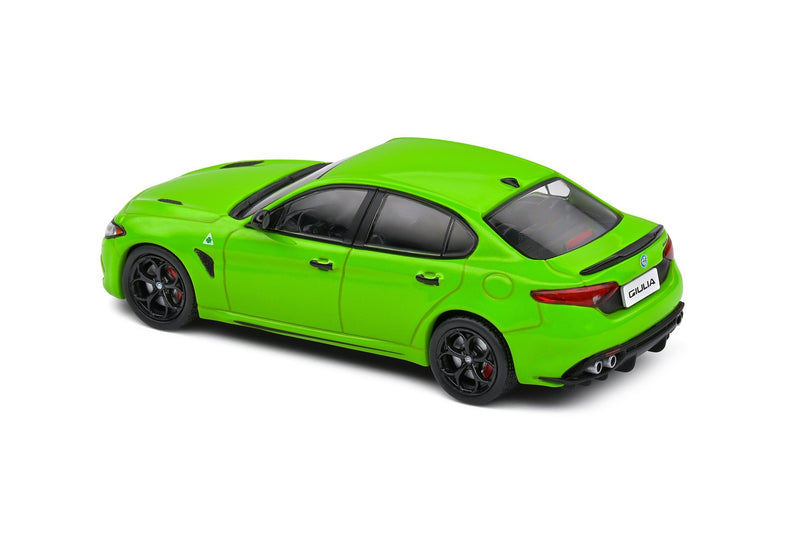 Alfa Romeo Giulia Quadrifoglio 2.9l Bi-Turbo Acid Green 1:43 - 77976