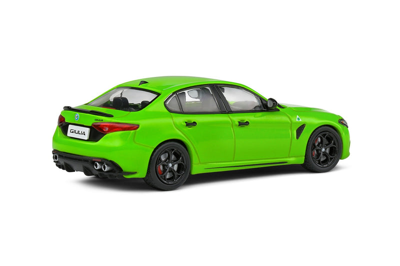 Alfa Romeo Giulia Quadrifoglio 2.9l Bi-Turbo Acid Green 1:43 - 77979