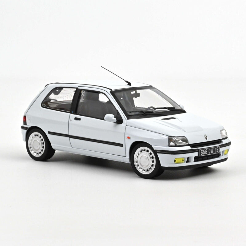 Renault Clio 16S 1991 White 1:18 - 78218