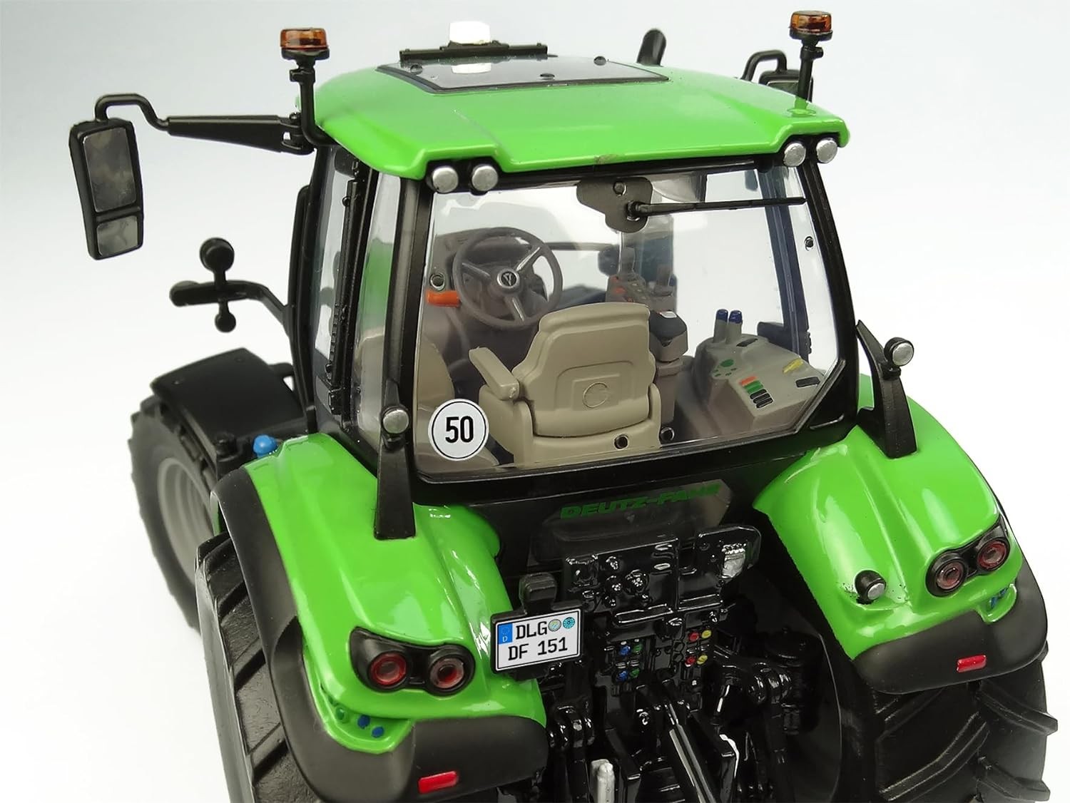 Deutz-Fahr 6150.4 RV SHIFT green 1:32 - 78997