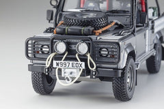 Land Rover Defender 90 Pick-Up 2021 "Tomb Rider Lara Croft" Corris Gray 1:18 - 79341